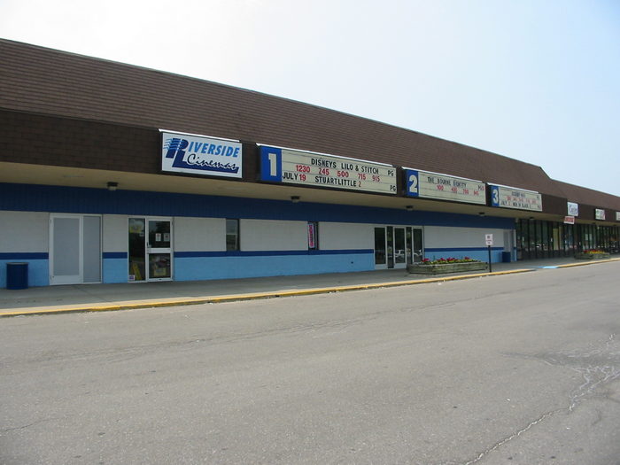 Riverside Cinemas - June And July 2002 (newer photo)